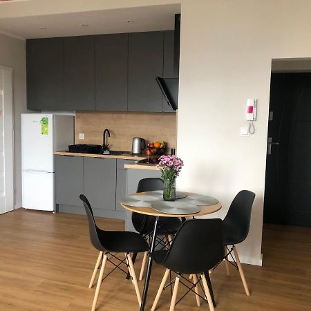 Apartament W Centrum Gdyni กดิเนีย ภายนอก รูปภาพ