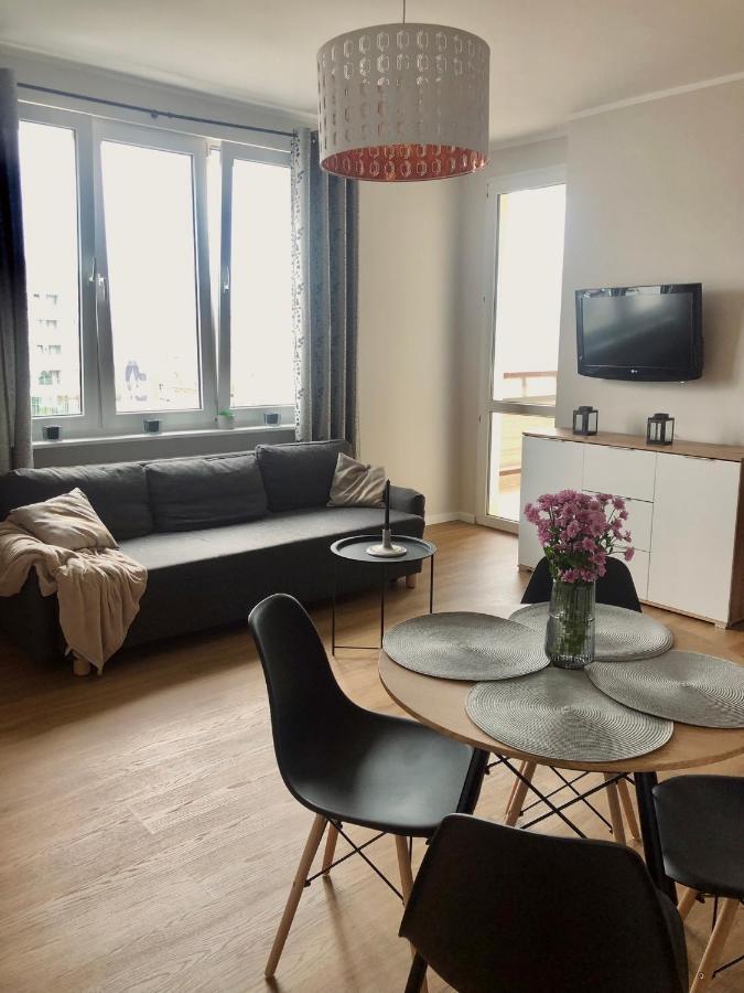 Apartament W Centrum Gdyni กดิเนีย ภายนอก รูปภาพ